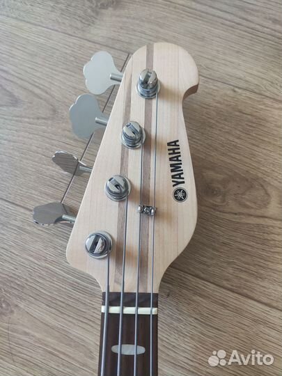 Yamaha bb 424 бас гитара (обмен)