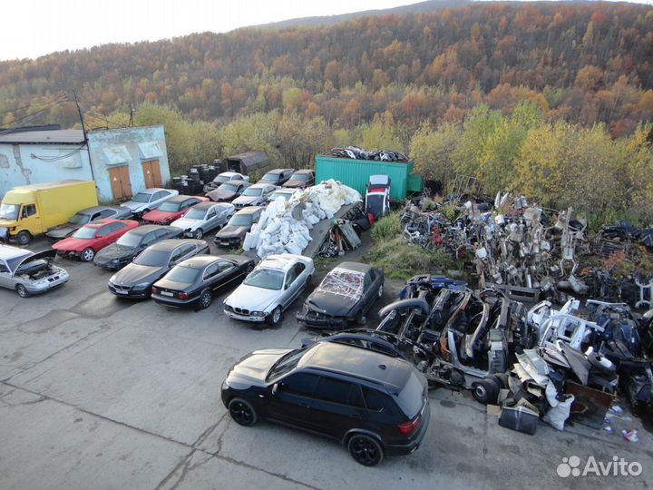 BMW E53 X5 4.6 IS M62 головка блока левая 7512606