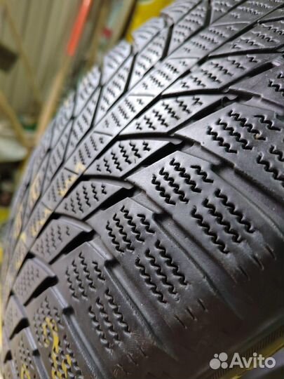 Triangle Snowlink PL02 215/55 R17 98R