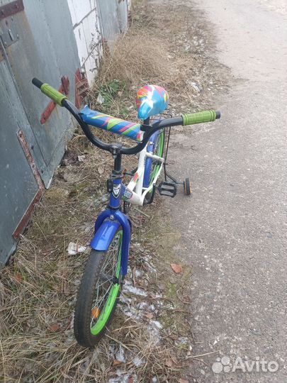 Детский велосипед с боковыми колёсиками бу