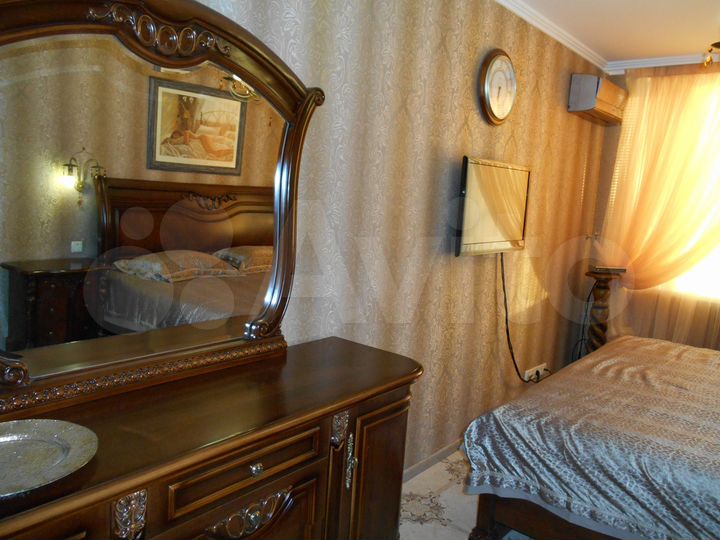 2-к. квартира, 54 м², 3/5 эт.