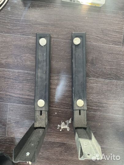 Крепеж на стену для микроволновой печи