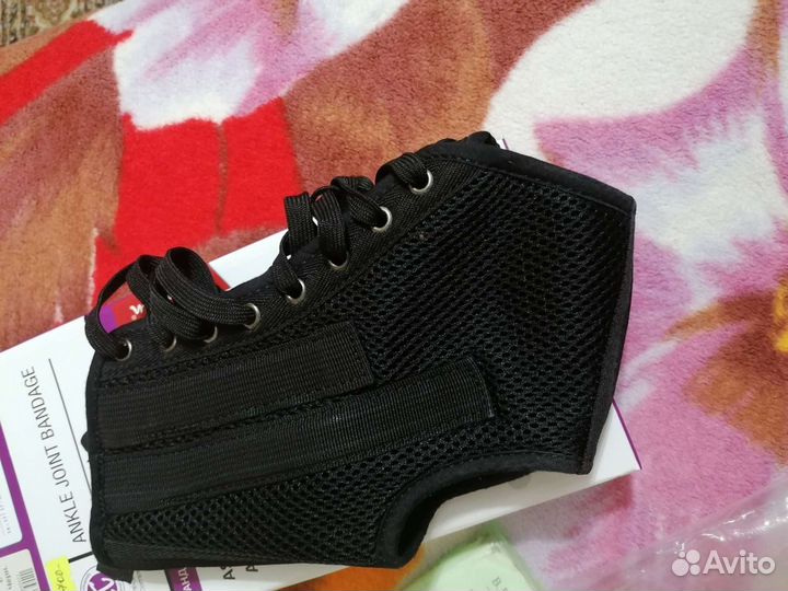 Бандаж на голеностопный сустав,новый