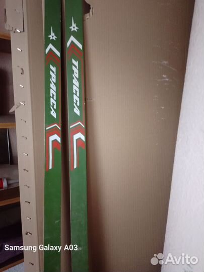 Лыжи и палки