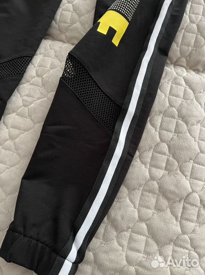 Спортивный костюм новый