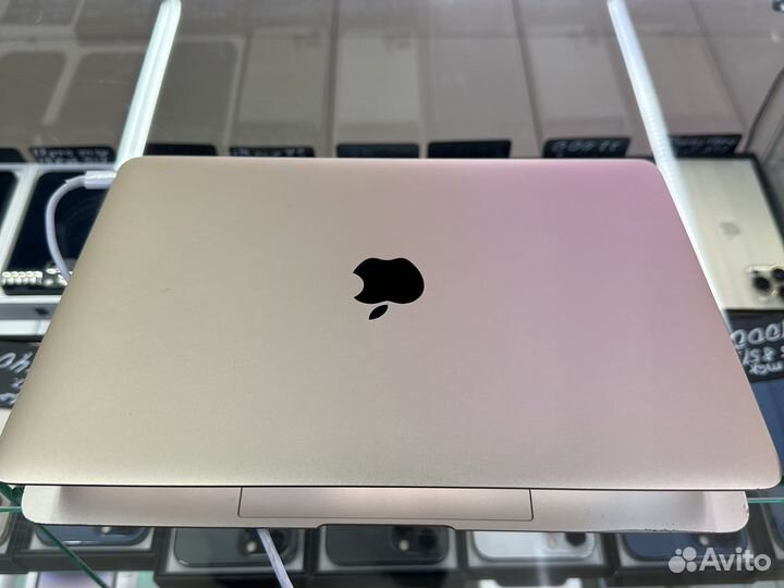 MacBook 12 (M/8/256) Gold