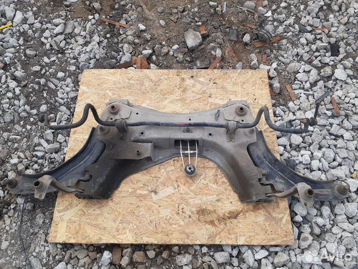 Renault Megane 2 1.6 МКПП подрамник