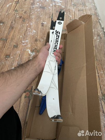 Продаю железный лук, все с собой кроме титивы