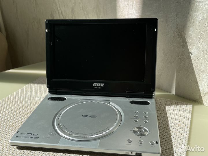 Портативный dvd плеер bbk DL3103SI