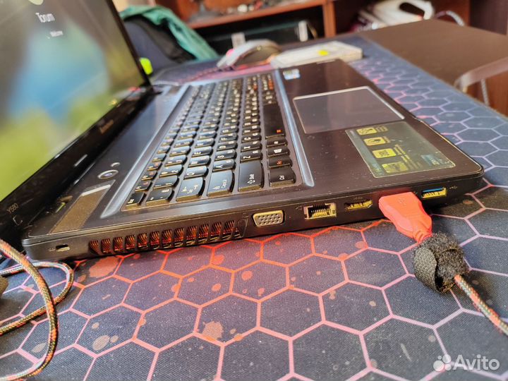 Lenovo Y580