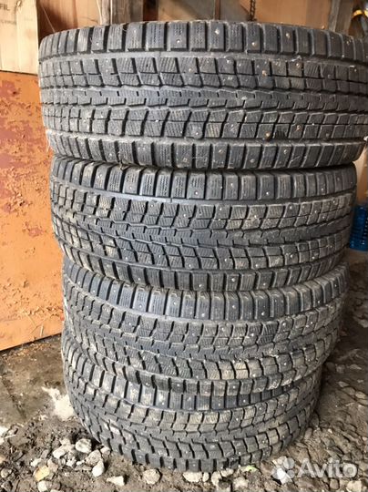 Dunlop SP Winter Ice 01 265/65 R17 112T