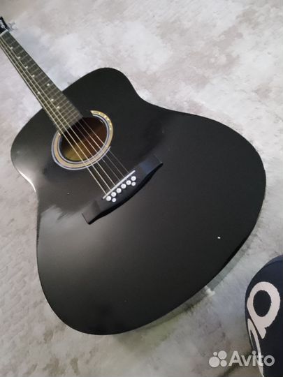 Акустическая гитара Denn