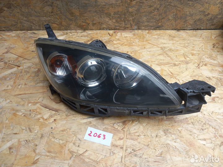 2063 Фара правая Mazda Axela, BK5P