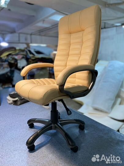 Компьютерное кресло