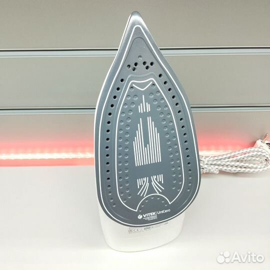 Утюг Vitek VT-8355