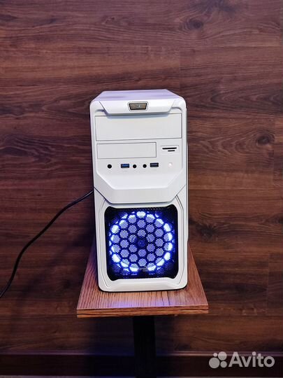 Шустрый игровой компьютер