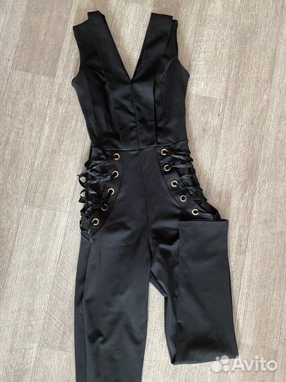 Комбинезон женский
