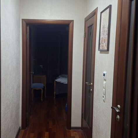 3-к. квартира, 70 м², 1/9 эт.