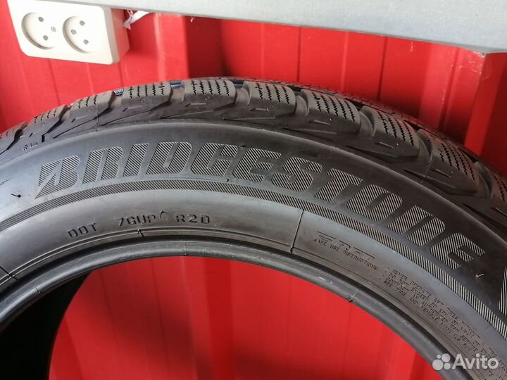 Bridgestone Blizzak LM-32 225/55 R17