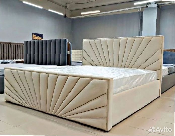 Кровать мягкая двуспальная на заказ
