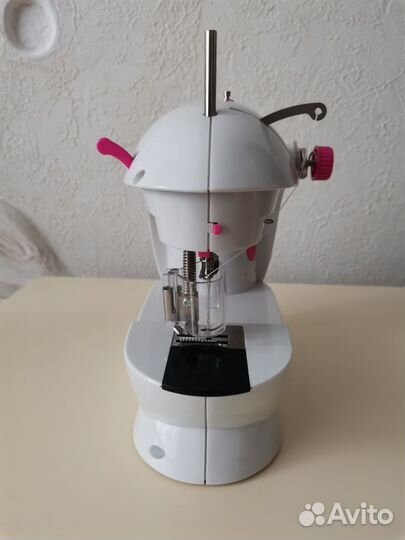 Машинка швейная Barbie