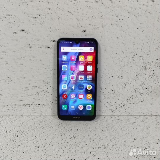 HONOR 8S, 2/32 ГБ