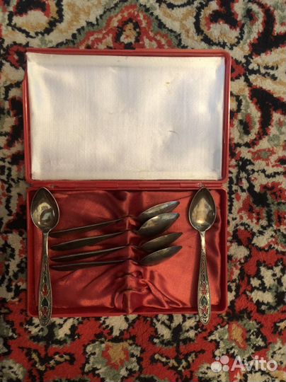 Серебряные ложки