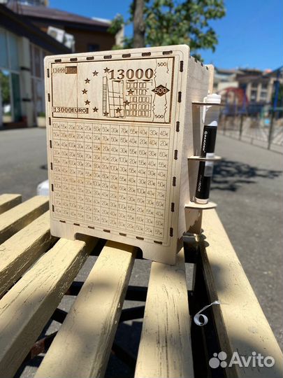 Копилка деревянная