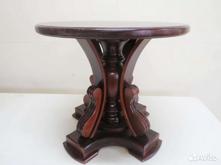 Изготовление деревянных лестниц и мебели из массив