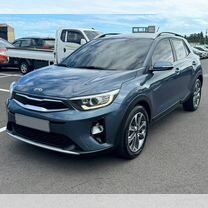 Kia Stonic 1.4 AT, 2021, 23 000 км, с пробегом, цена 1 500 000 руб.