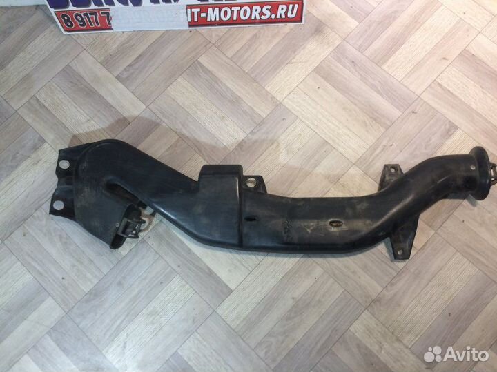 Воздуховод фильтра Mazda Titan 89-97гв