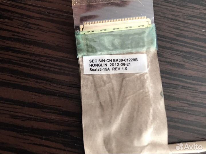 Шлейф матрицы для ноутбука Samsung NP300E5A