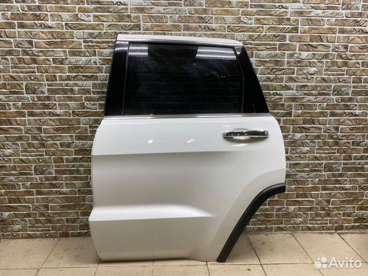 Дверь задняя левая Jeep Grand Cherokee