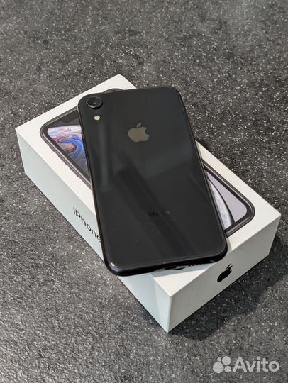 iPhone Xr, 64 ГБ