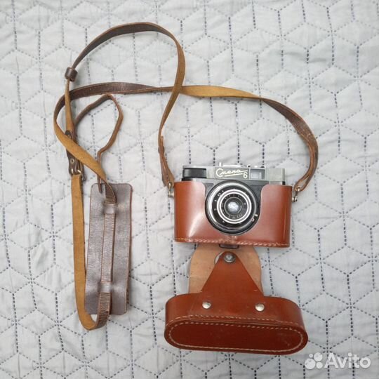 Фотоаппарат Смена 6 в чехле