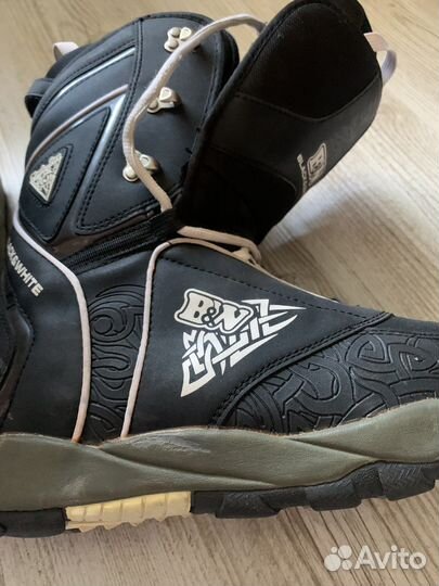 Сноубордические ботинки