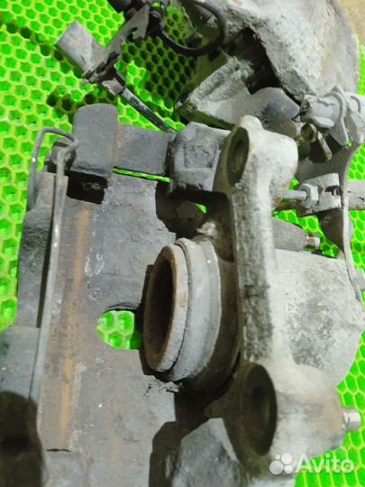 Передний суппорт Audi a6 c5