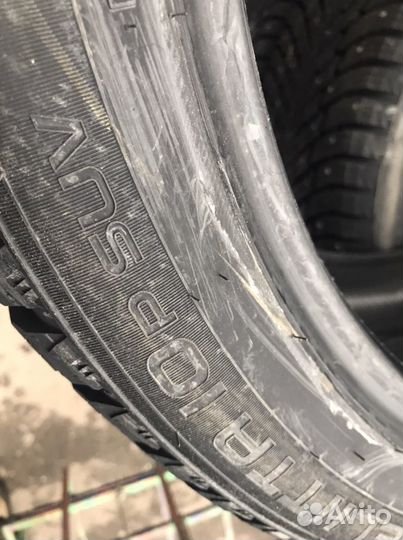Nokian Tyres Hakkapeliitta 10p SUV 315/35 R21 и 275/40 R21 111T