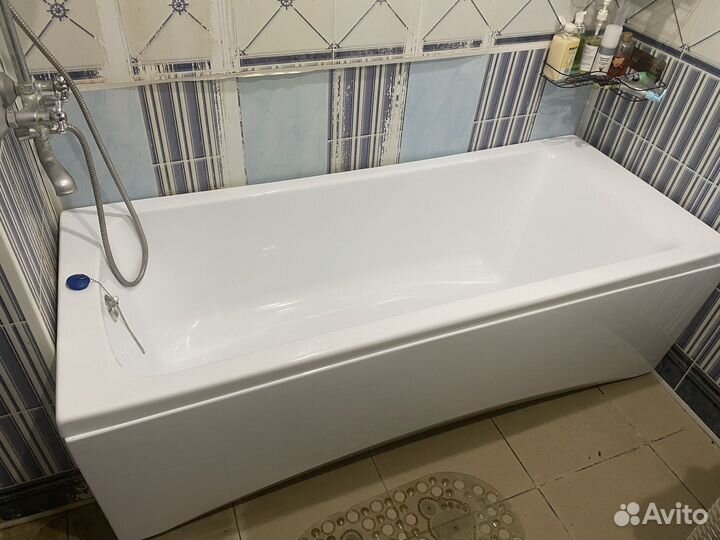 Ванна акриловая 160х70