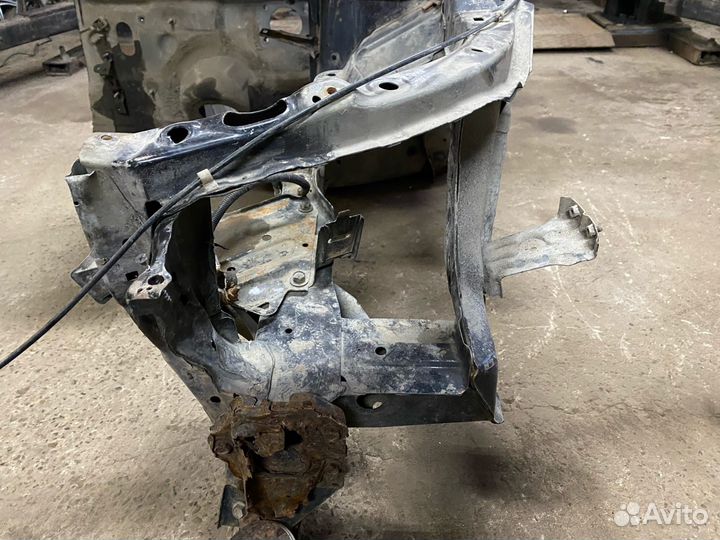 Четверть передняя левая Honda Civic 4D 8 viii