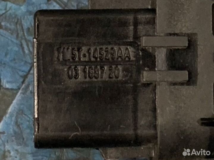 Кнопка стеклоподъемника Ford Kuga CBV