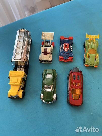 Машинки и трасса Hot wheels