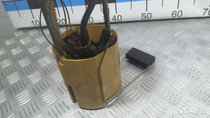 Б/У Насос топливный suzuki SX4