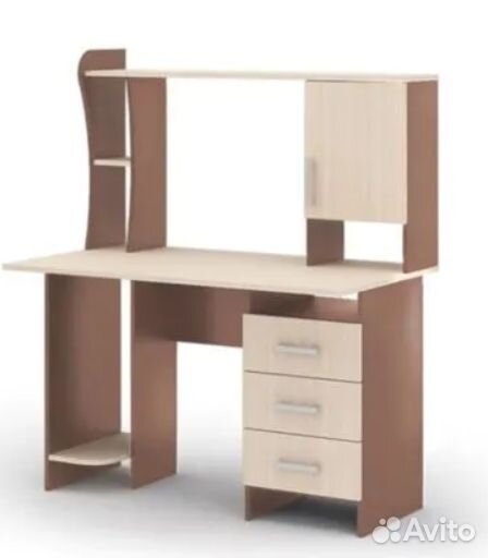 Стол компьютерный