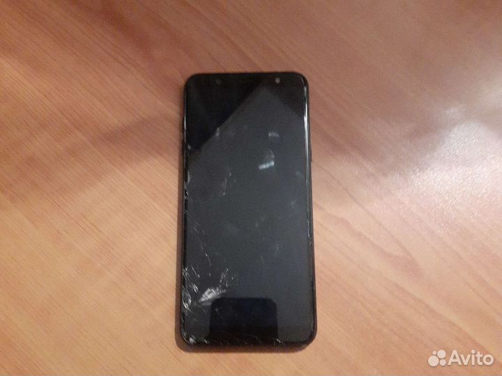 Samsung Galaxy A6+, 3/32 ГБ