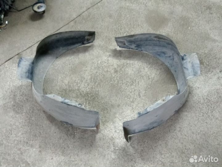 Передние подкрыльники Остин rover