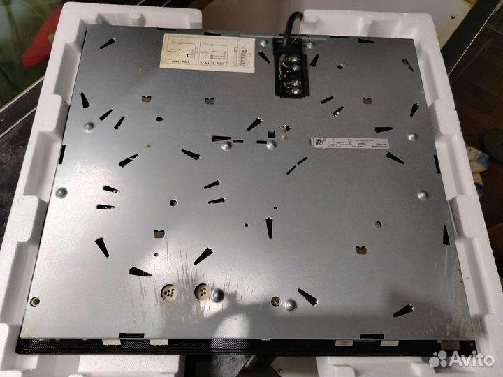 Электрическая Варочная панель Electrolux