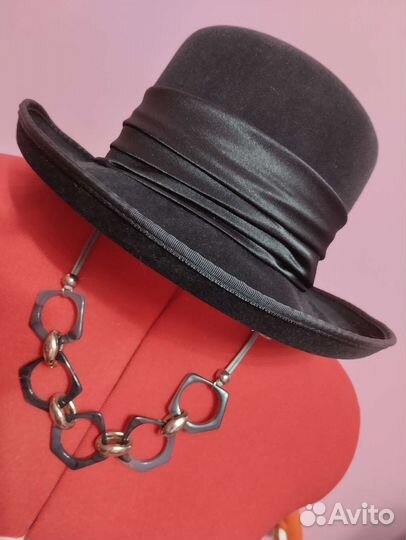 Шляпка женская