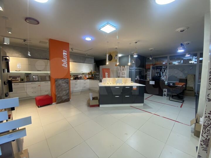 Торговая площадь, 307 м²
