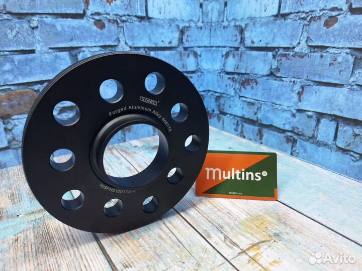 Колесные проставки на Audi 200